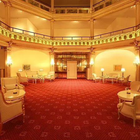 Romerbad فندق بادنويلر