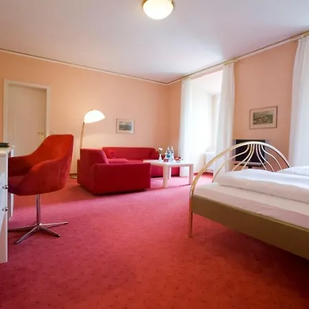 Romerbad بادنويلر