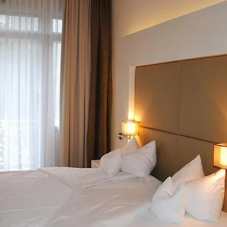 فندق Romerbad 4*