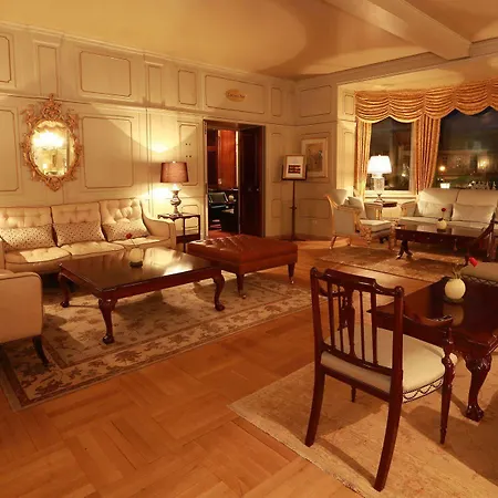 Hotell Romerbad 4*
